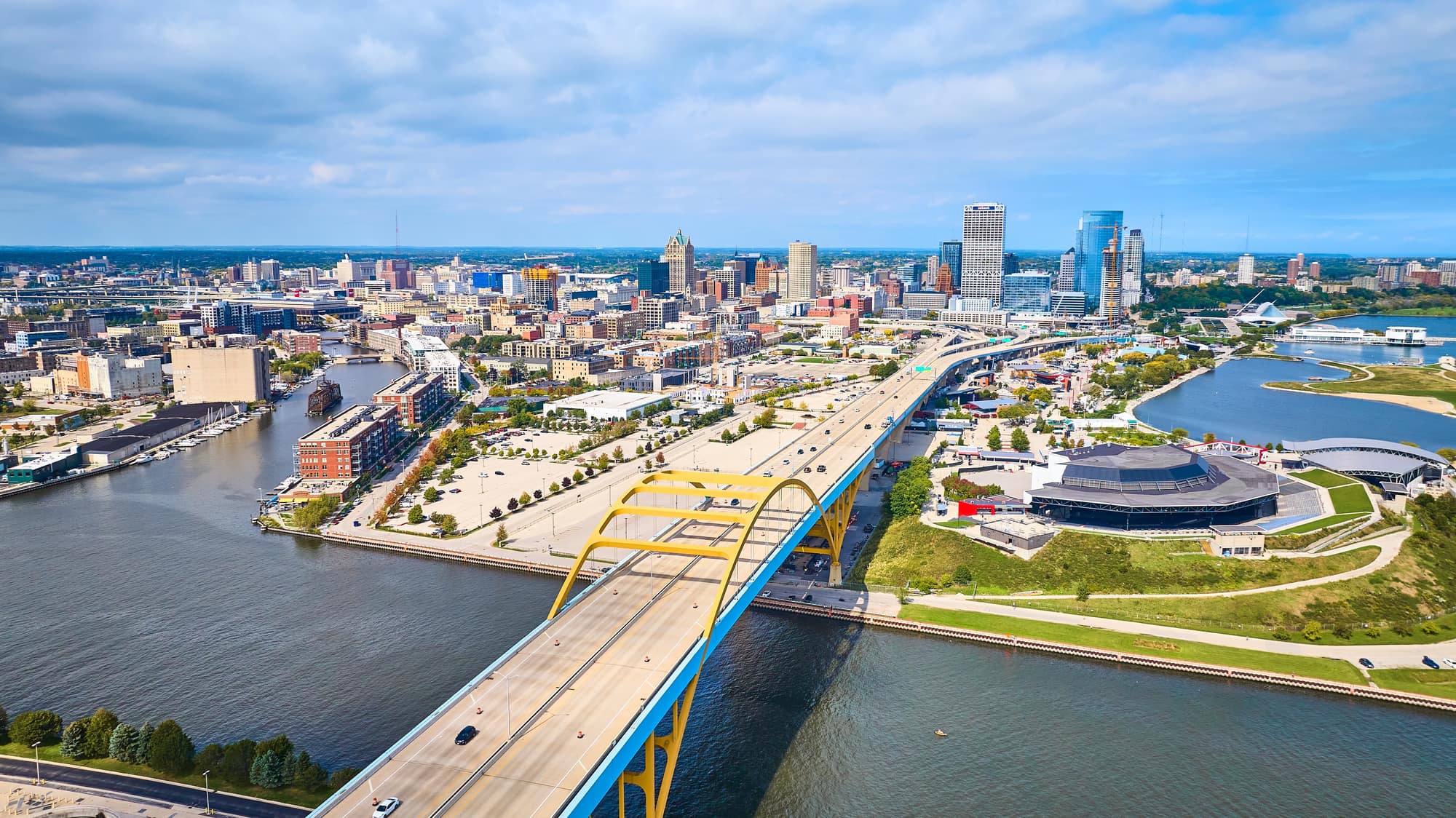 Milwaukee skyline